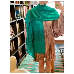 Indian Emerald Green Scarf / Throw